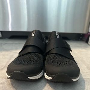 Black and white TIEM cycling SPD shoes size US 7 EU 38